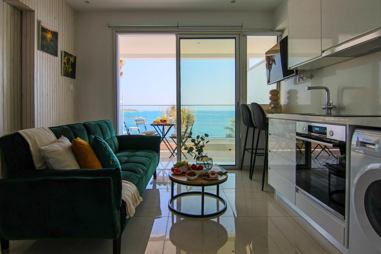 Phaedrus Living: Seaview Emerald Flat Lighthouse 48 Pafos Zewnętrze zdjęcie